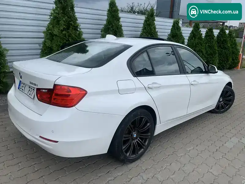 BMW 3 Series 2015, фото з оголошення 1 з 20, VIN WBA3B5C52FF961116