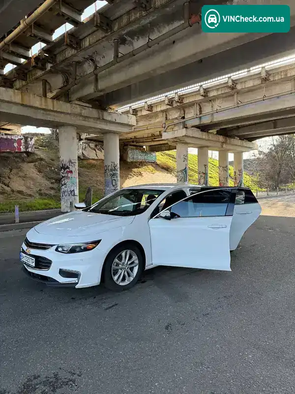 Chevrolet Malibu 2017, фото з оголошення 2 з 21, VIN 1G1ZD5ST6JF155045