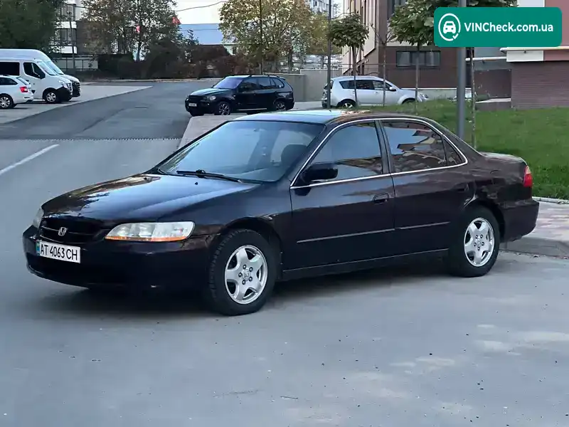 Honda Accord 1998, фото з оголошення 1 з 18, VIN 1HGCG1654WA025442