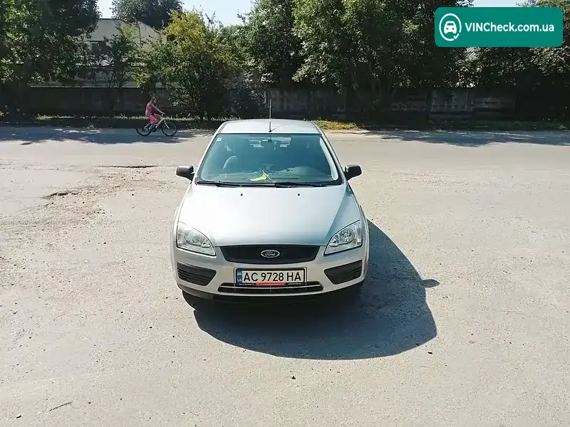 Ford Focus 2005, фото з оголошення 2 з 14, VIN WF05XXGCD55A54815