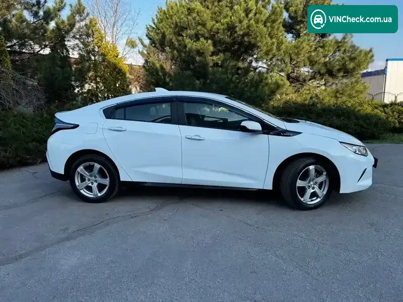 Chevrolet Volt 2017, фото з оголошення 2 з 21, VIN 1G1RC6S50JU116876