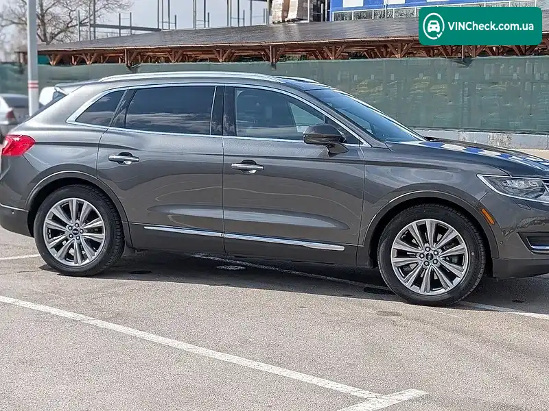 Lincoln MKX 2016, фото з оголошення 2 з 17, VIN 2LMPJ8LP4HBL19463