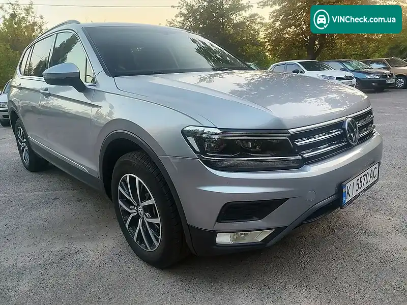Volkswagen Tiguan 2019, фото з оголошення 2 з 20, VIN 3VV3B7AX7LM058959