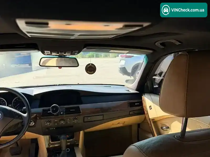 BMW 5 Series 2006, фото з оголошення 1 з 14, VIN WBANE53557CW65008