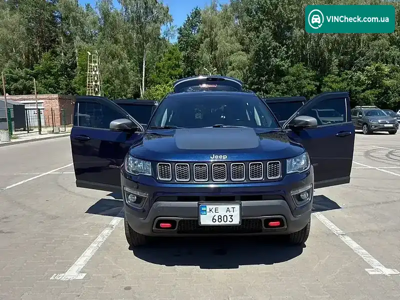 Jeep Compass 2019, фото з оголошення 2 з 20, VIN 3C4NJDDB9KT790278