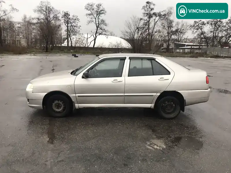 Chery Amulet 2008, фото з оголошення 2 з 6, VIN Y6DDA11B48D025367