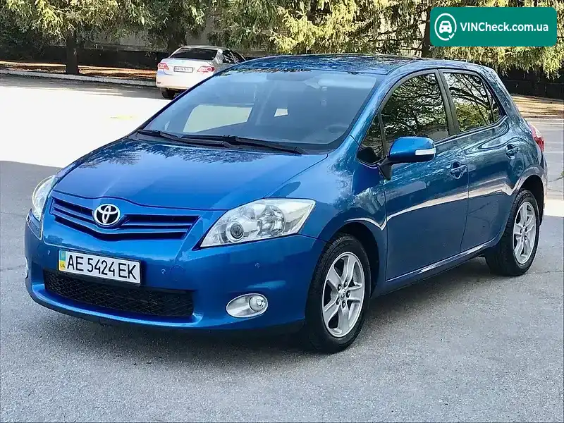 Toyota Auris 2010, фото з оголошення 2 з 21, VIN NMTKV56E00R067929