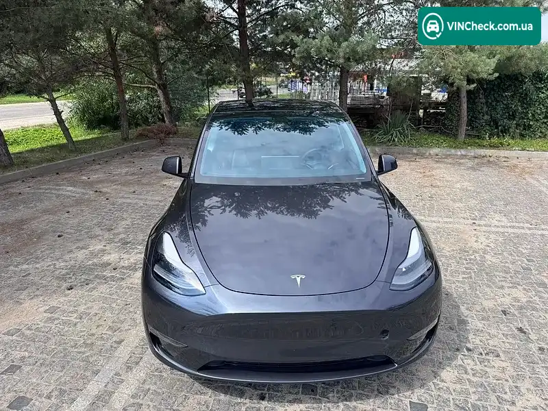 Tesla Model Y 2024, фото з оголошення 2 з 20, VIN 7SAYGDEE4RF041808