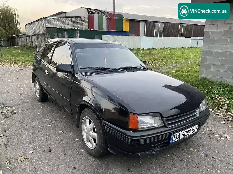 Opel Kadett 1986, фото з оголошення 1 з 13, VIN W0L000033G2549850