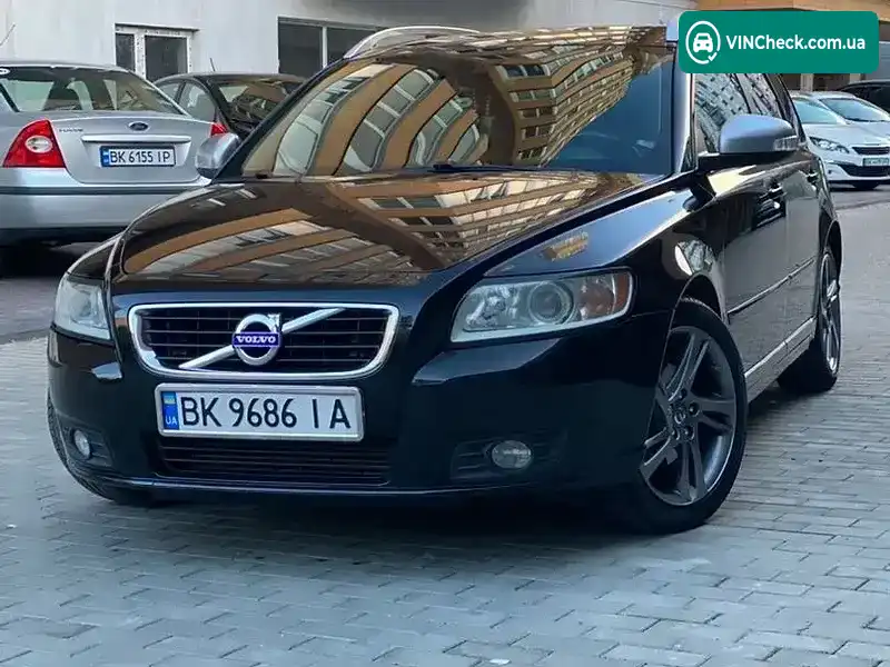 Volvo V50 2012, фото з оголошення 2 з 16, VIN YV1MW84F1C2687079
