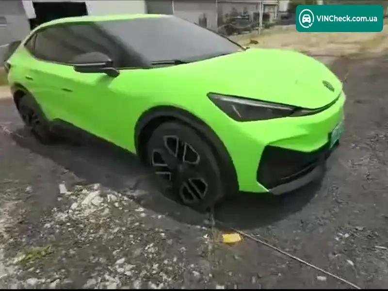 Volkswagen ID. UNYX 2024, фото з оголошення 1 з 7, VIN HVWKA0ER7R1200124