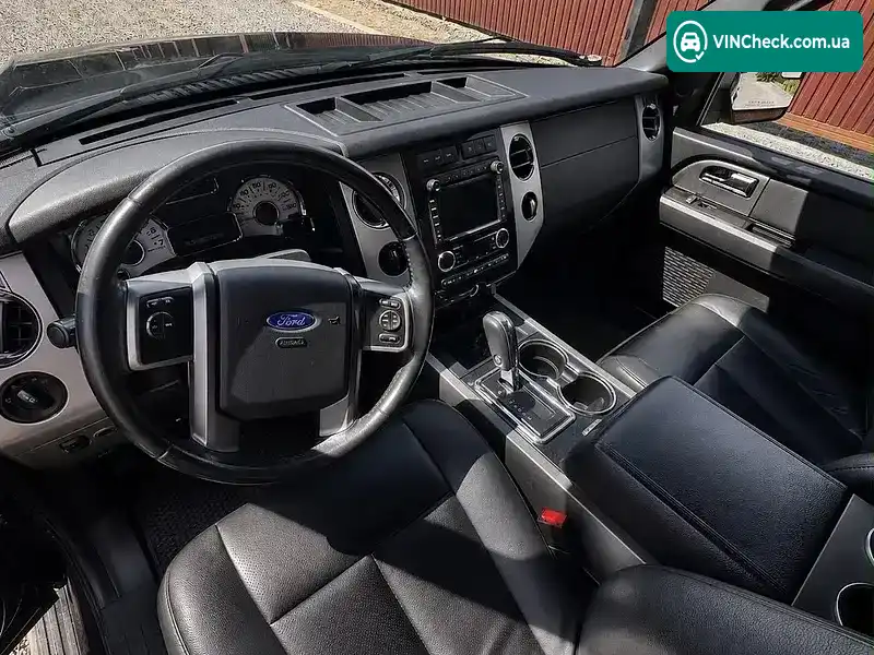 Ford Expedition 2013, фото з оголошення 2 з 5, VIN 1FMJU2A55DEF69977