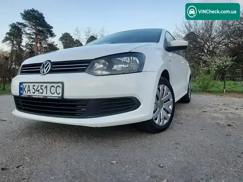 Volkswagen Polo 2012, фото з оголошення 1 з 11, VIN XW8ZZZ61ZDG035561