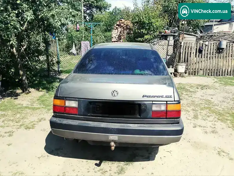 Volkswagen Passat 1988, фото з оголошення 2 з 12, VIN WVWZZZ31ZJE020216