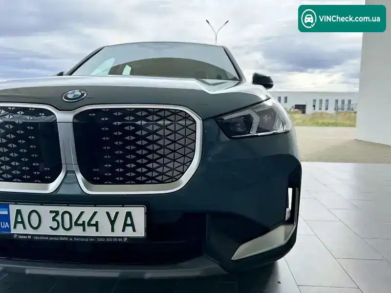 BMW iX1 2024, фото з оголошення 2 з 21, VIN WBY71EG0205Y77153
