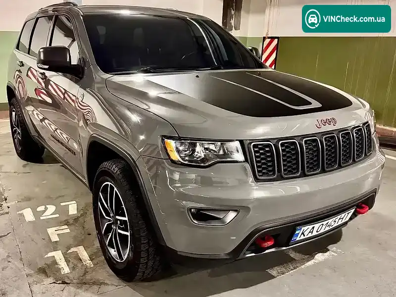 Jeep Grand Cherokee 2019, фото з оголошення 2 з 20, VIN 1C4RJFLG2KC674359