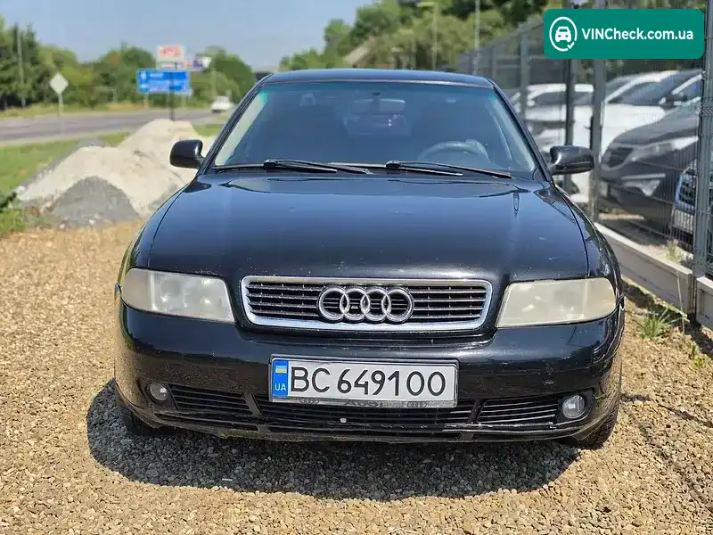 Audi A4 1999, фото з оголошення 1 з 9, VIN WAUZZZ8DZXA306411