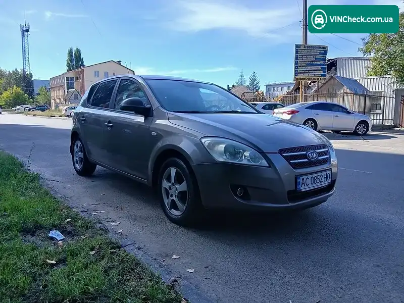 Kia Ceed 2008, фото з оголошення 1 з 20, VIN U5YFF24428L097858