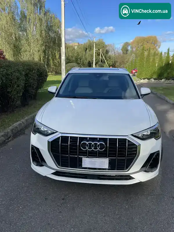 Audi Q3 2021, фото з оголошення 2 з 21, VIN WA1DECF37M1057375