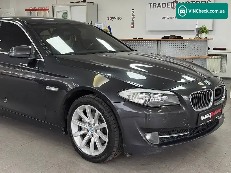BMW 5 Series 2012, фото з оголошення 2 з 20, VIN WBAFW11000DY44283
