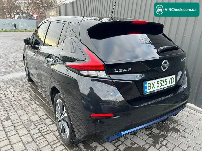 Nissan Leaf 2018, фото з оголошення 2 з 8, VIN SJNFAAZE1U0010695