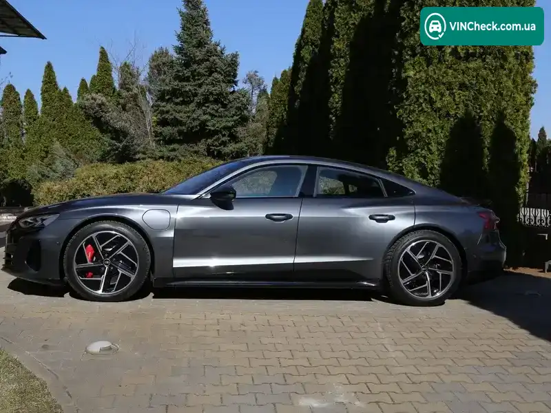 Audi e-tron GT 2022, фото з оголошення 1 з 19, VIN WAUZZZFW8N7007044