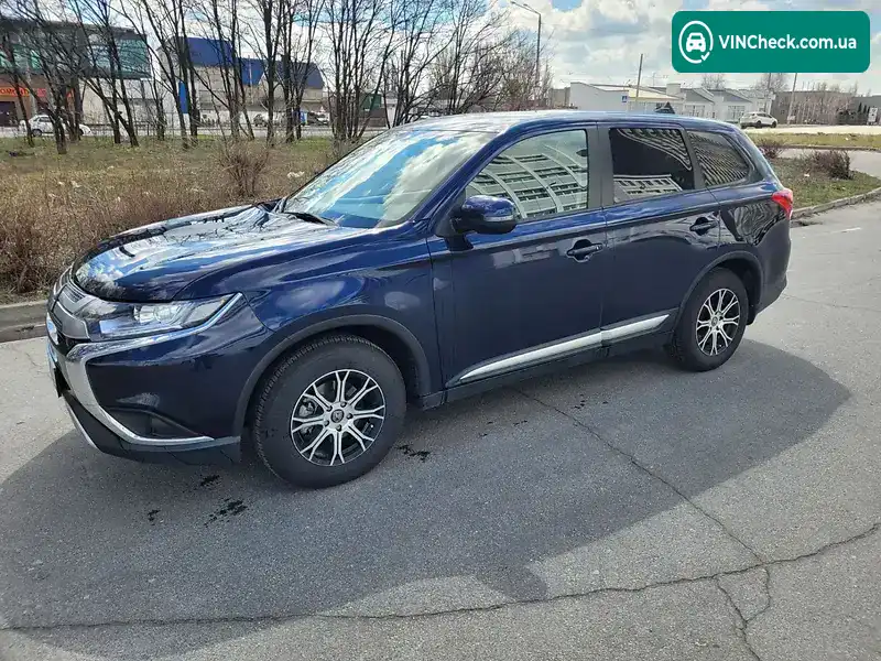 Mitsubishi Outlander 2020, фото з оголошення 1 з 20, VIN JMBXTGF2WLZ000847
