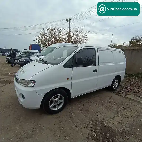 Hyundai H 100 2004, фото з оголошення 2 з 11, VIN NLJWVH7HP5Z039150
