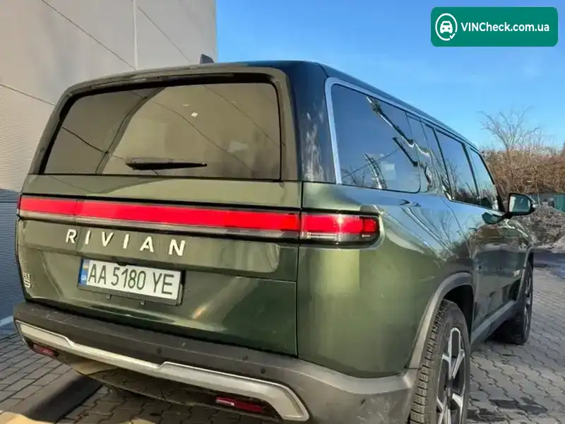 Rivian R1S 2023, фото з оголошення 2 з 20, VIN 7PDSGABA2PN027268