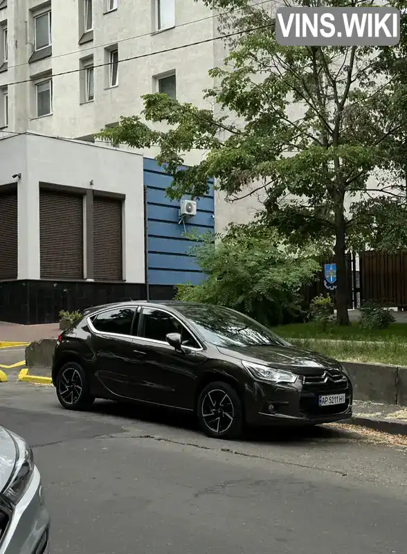 Citroen DS4 2013, фото з оголошення 2 з 19, VIN VF7NX9HD8DY610190