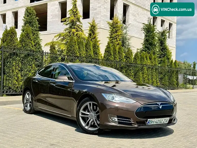 Tesla Model S 2013, фото з оголошення 2 з 20, VIN 5YJSA1DN4DFP15789