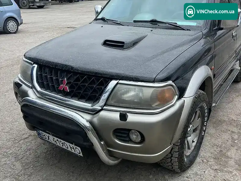 Mitsubishi Pajero 2000, фото з оголошення 2 з 6, VIN JMB0RK9601P000613