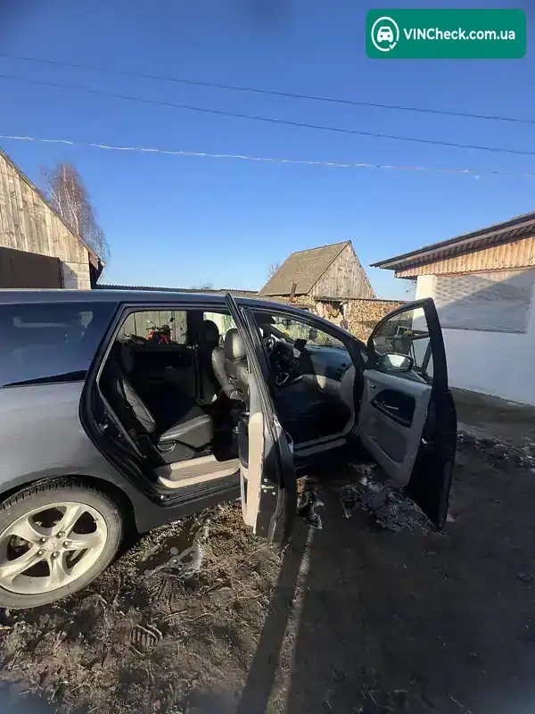 Mitsubishi Grandis 2005, фото з оголошення 2 з 21, VIN JMBLJNA8W6Z008078