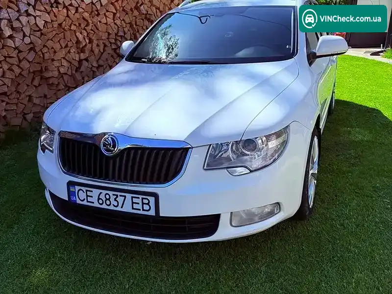 Skoda Superb 2011, фото з оголошення 1 з 21, VIN TMBJE73T3C9007769