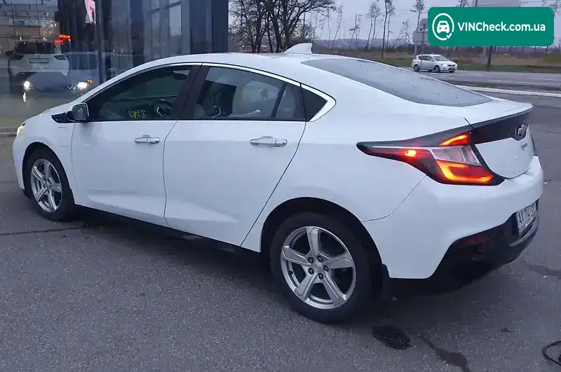 Chevrolet Volt 2017, фото з оголошення 2 з 18, VIN 1G1RC6S56HU212490