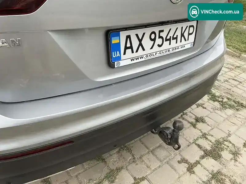 Volkswagen Tiguan 2019, фото з оголошення 1 з 20, VIN 3VV2B7AX1KM161532