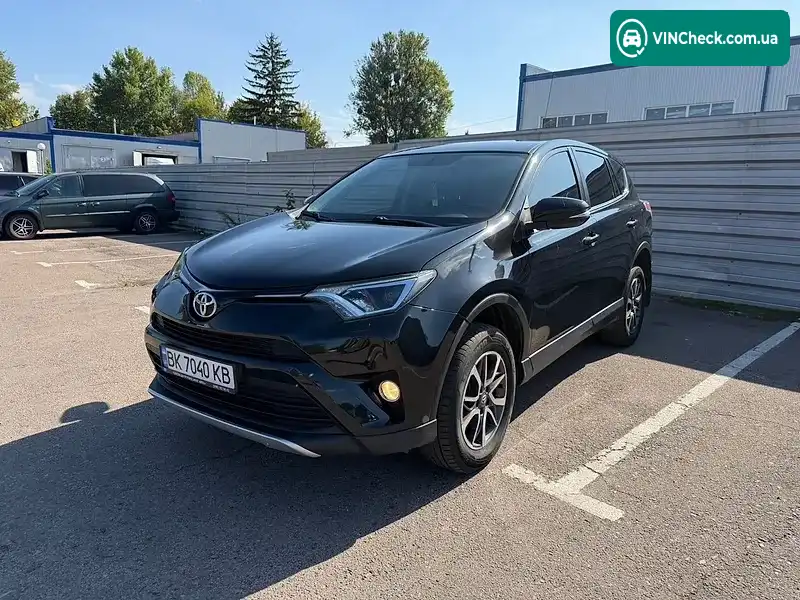 Toyota RAV4 2018, фото з оголошення 1 з 20, VIN JTMZDREV40J161370