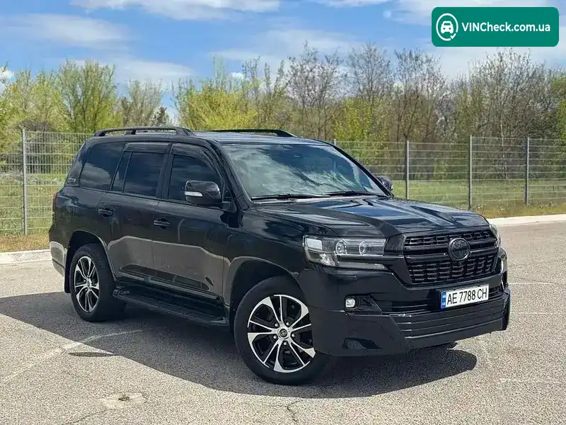 Toyota Land Cruiser 2020, фото з оголошення 1 з 16, VIN JTMCV02J604313082