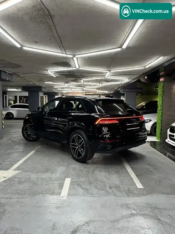 Audi Q8 2019, фото з оголошення 2 з 21, VIN WAUZZZF14LD006377