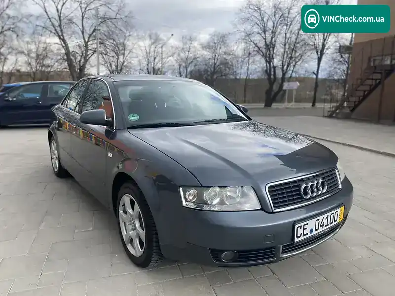 Audi A4 2002, фото з оголошення 1 з 12, VIN WAUZZZ8E73A148904