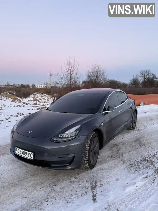 Tesla Model 3 2018, фото з оголошення 2 з 16, VIN 5YJ3E1EA9JF022040