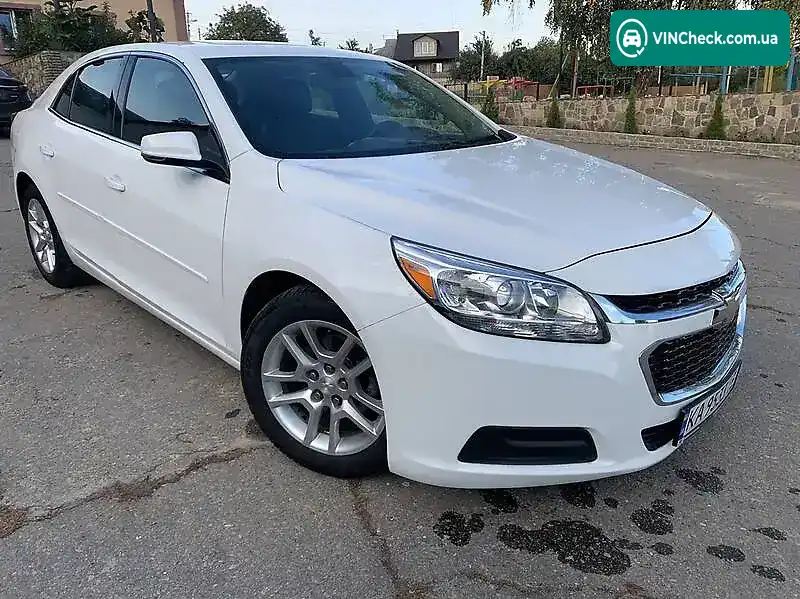 Chevrolet Malibu 2015, фото з оголошення 1 з 20, VIN 1G11C5SL2FU145051