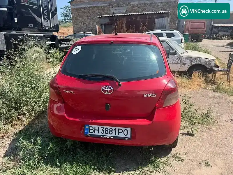 Toyota Yaris 2006, фото з оголошення 2 з 4, VIN VNKKL96310A097071