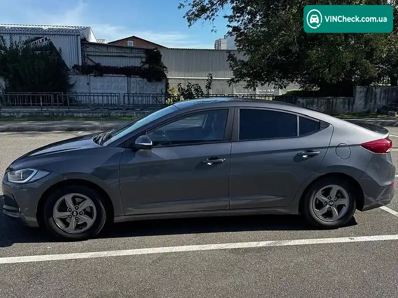 Hyundai Avante 2018, фото з оголошення 2 з 17, VIN KMHD641LBJU710797