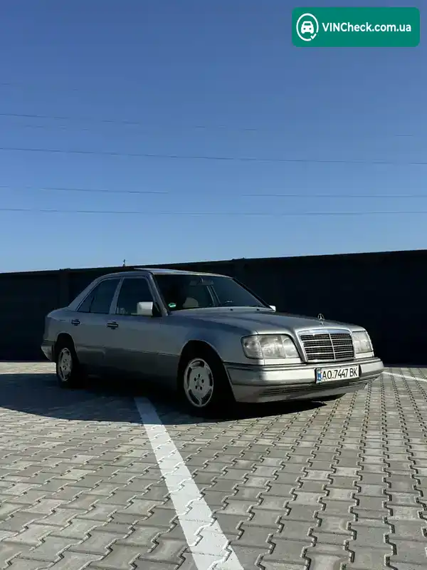 Mercedes-Benz E-Class 1993, фото з оголошення 2 з 15, VIN WDB12313010270719