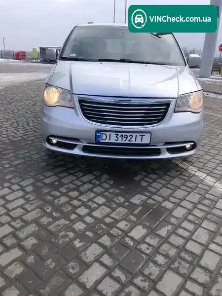 Chrysler Town & Country 2012, фото з оголошення 2 з 21, VIN 2C4RC1BG0CR305300