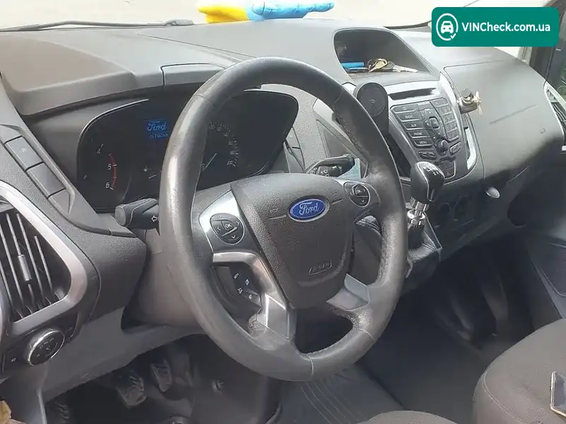 Ford Tourneo Custom 2013, фото з оголошення 2 з 20, VIN WF01XXTTG1DD13548