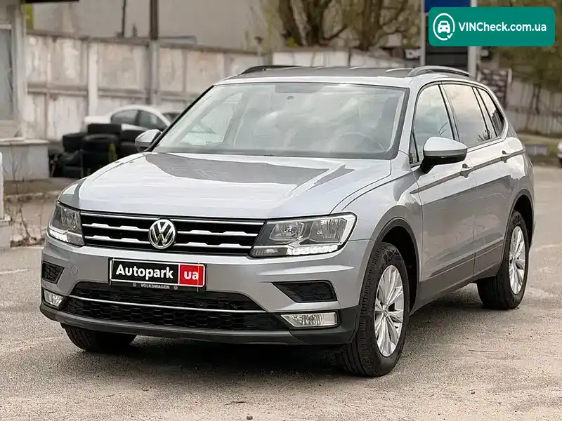 Volkswagen Tiguan 2020, фото з оголошення 1 з 20, VIN 3VV1B7AX3LM118632