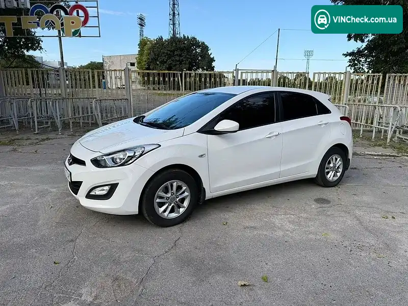 Hyundai i30 2013, фото з оголошення 2 з 20, VIN TMAD251AAEJ145435