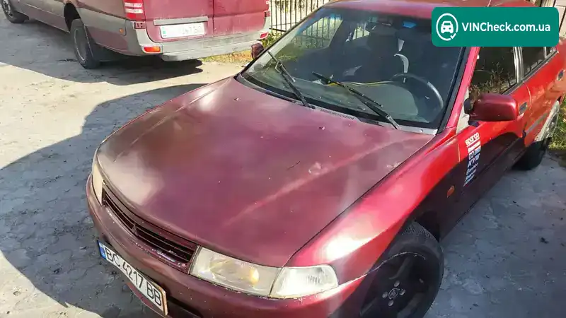 Mitsubishi Lancer 1996, фото з оголошення 2 з 20, VIN JMBSNC12AGU408000